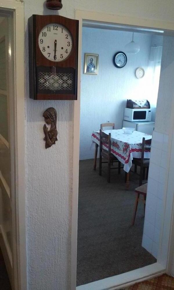 Slika 8 - Beočin Centar, stan 70kvm, 60.000e, 0641227271 Vojka Jevtić 