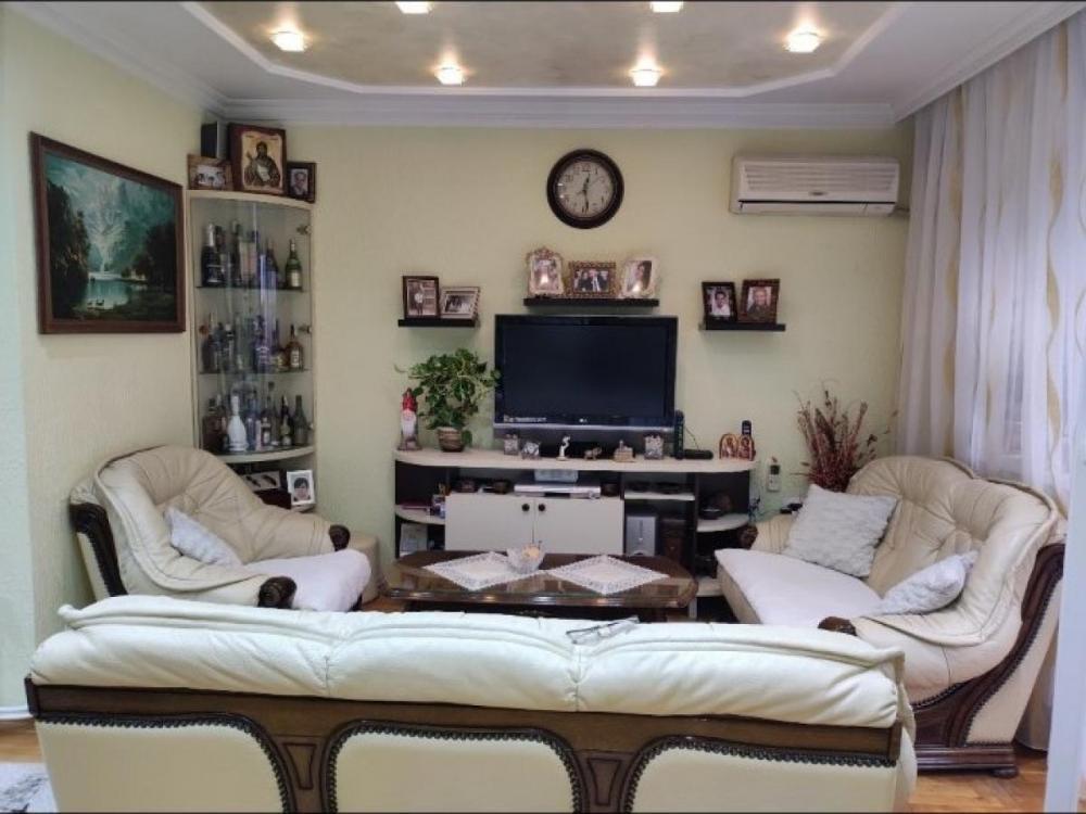 Glavna slika -Prodaja, Stan, Novi Sad, Bulevar Oslobođenja