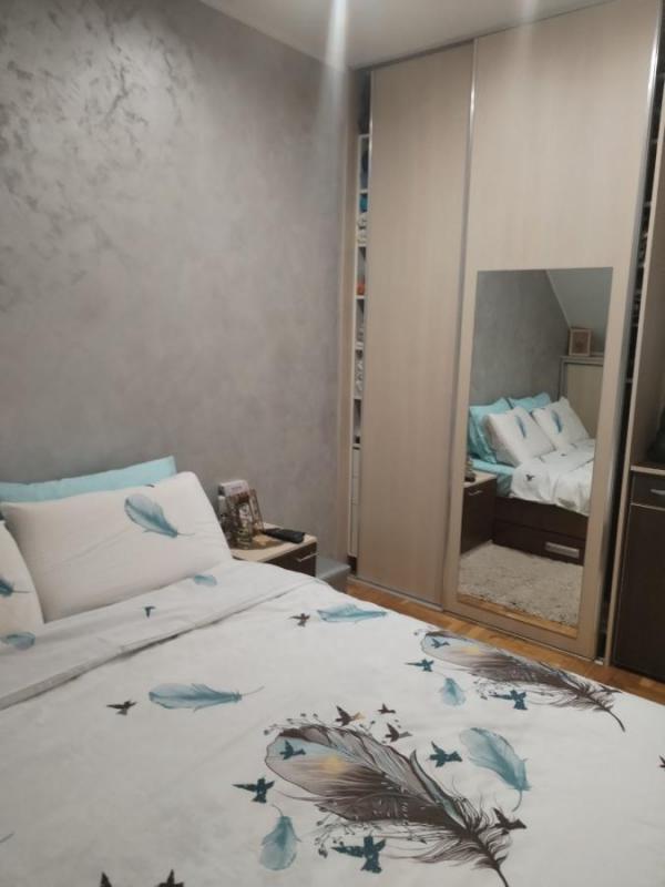 Slika 9 - Prodaja, Stan, Novi Sad, Bulevar Oslobođenja