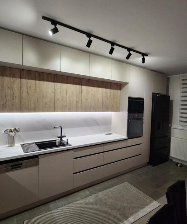 Slika 2 - Stan na dva nivoa u urbanoj vili na Telepu