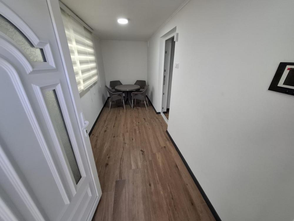 Slika 6 - Trosoban, 85m2, Klisa Novi Sad, sa terasom, sa parkingom