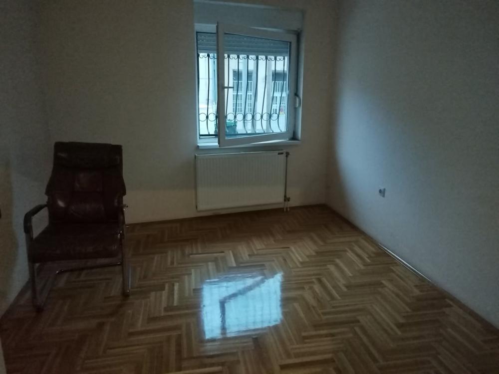 Slika 6 - Stan,NOVI SAD,SALAJKA,kv: 45.00, € 109000, ID: 1057369