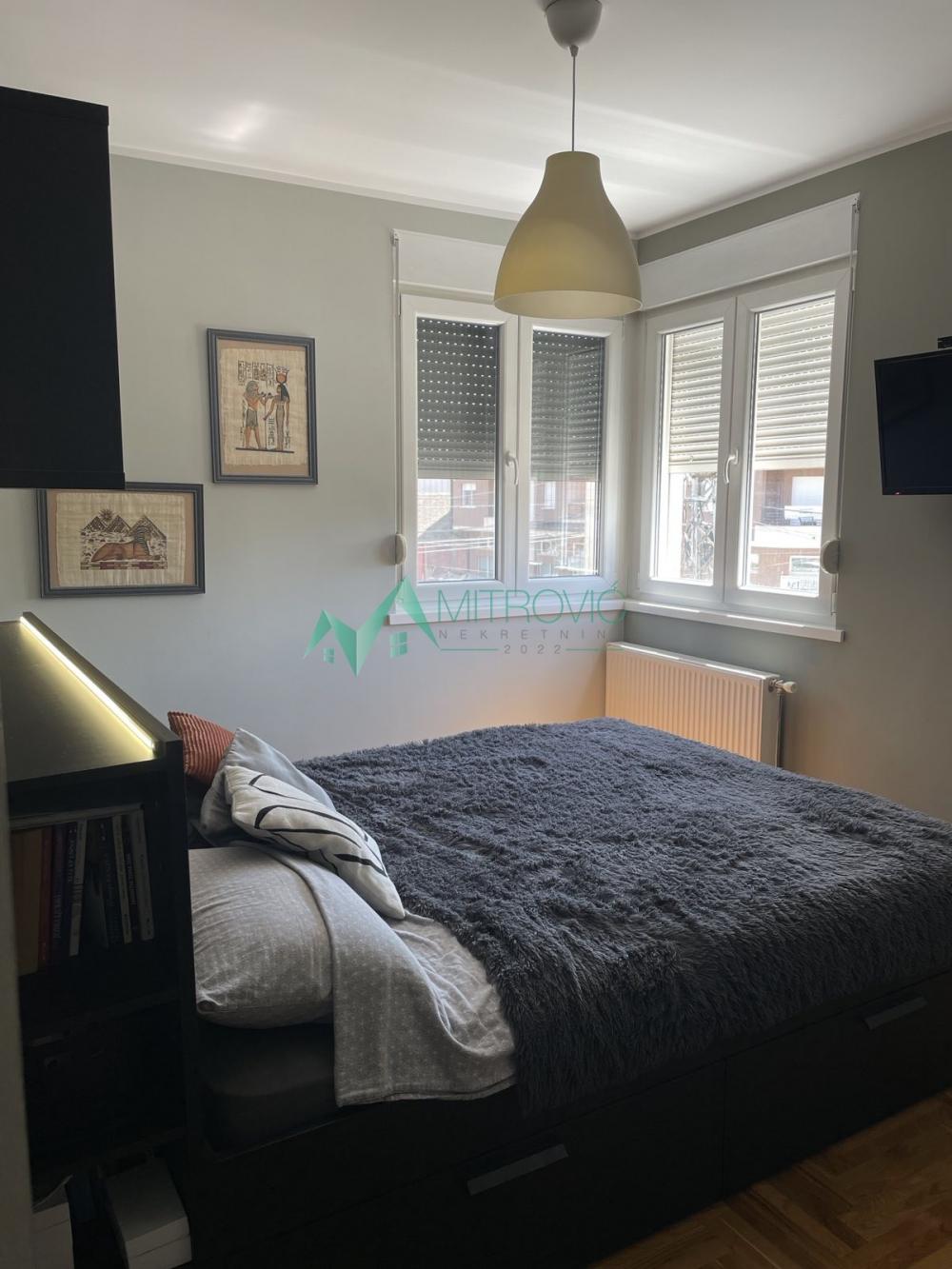 Slika 5 - Četvorosoban, 74m2, Telep Novi Sad, sa terasom, sa parkingom