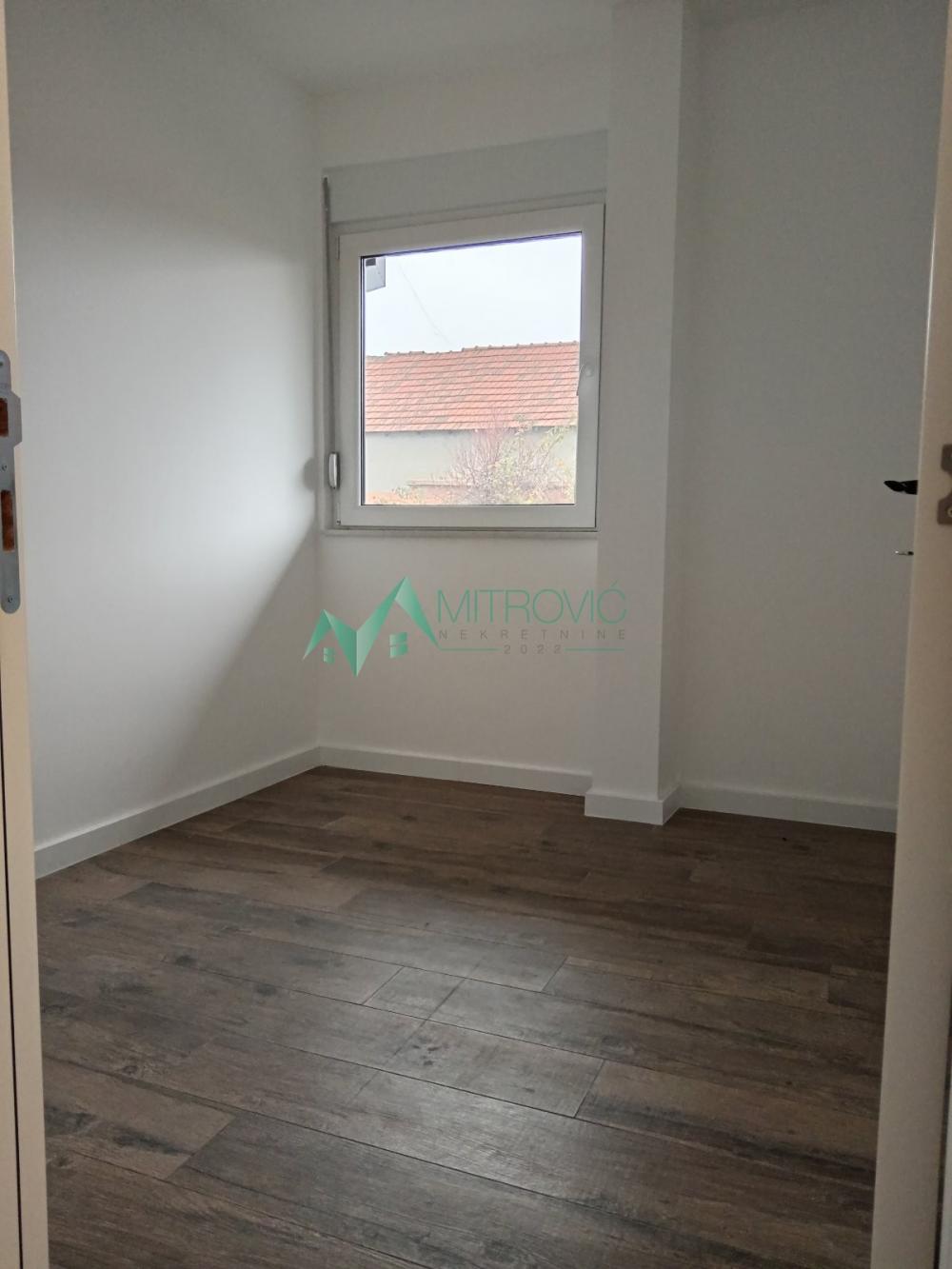 Slika 4 - Novi Sad, Veternička rampa - Nov, neuseljavan komforan četvorosoban stan sa parking mestom 