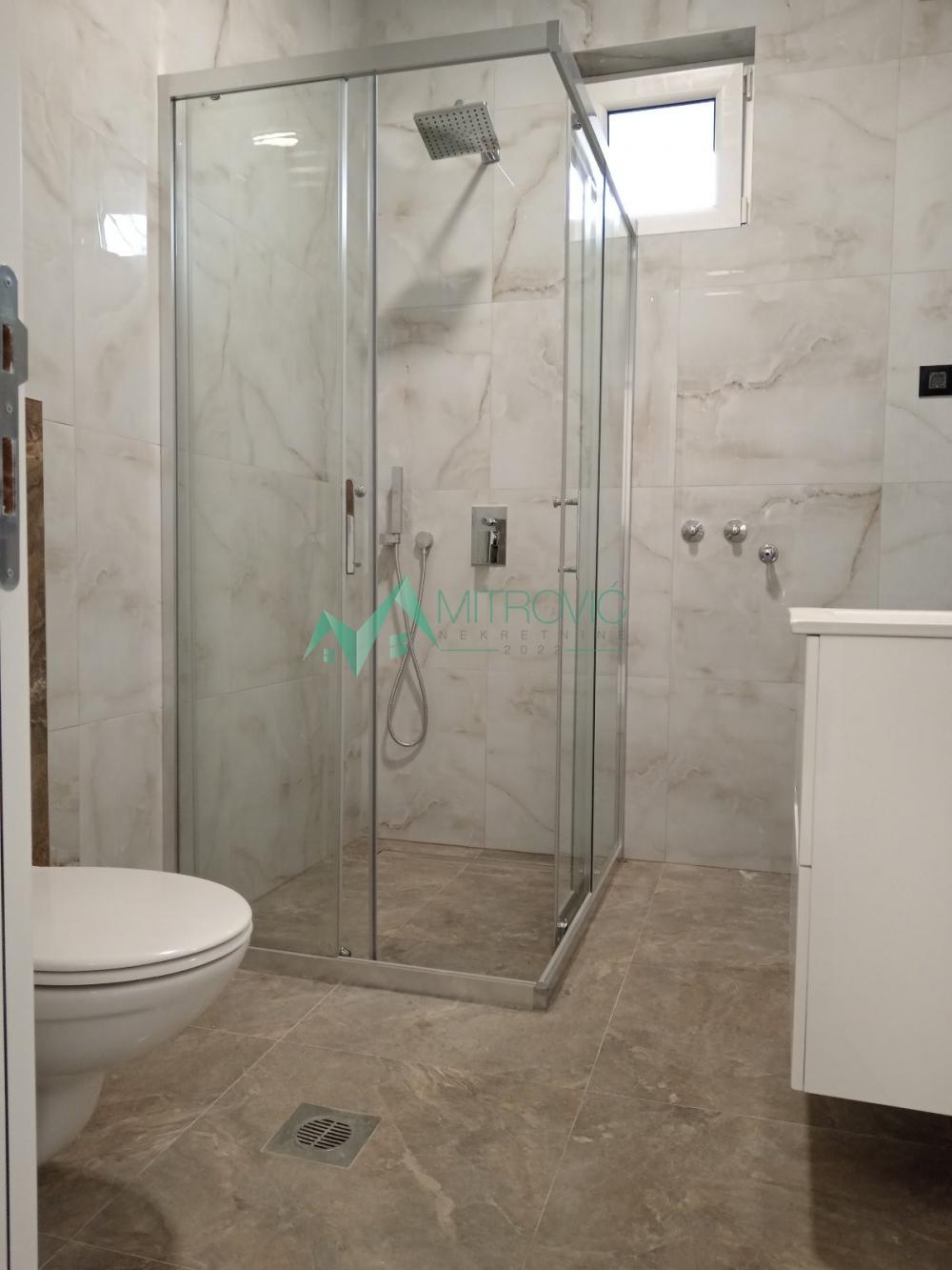 Slika 8 - Novi Sad, Veternička rampa - Nov, neuseljavan komforan četvorosoban stan sa parking mestom 