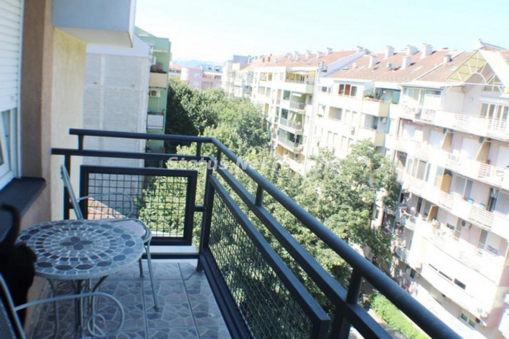 Slika 6 - Dvoiposoban, 59m2, Grbavica Novi Sad, sa terasom, ima lift