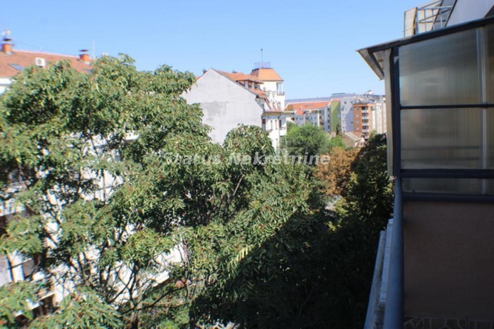 Slika 7 - Dvoiposoban, 59m2, Grbavica Novi Sad, sa terasom, ima lift