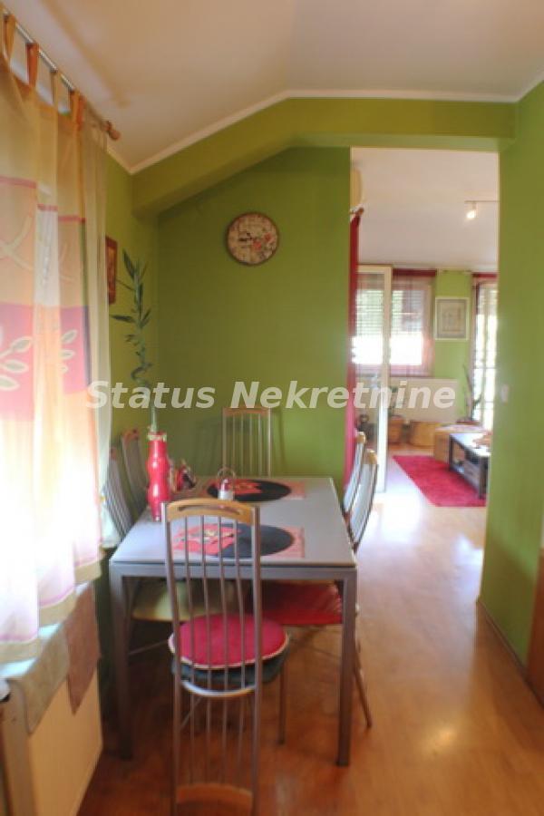 Slika 10 - Dvoiposoban, 59m2, Grbavica Novi Sad, sa terasom, ima lift