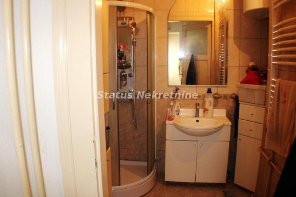 Slika 5 - Trosoban, 70m2, Stari grad Novi Sad