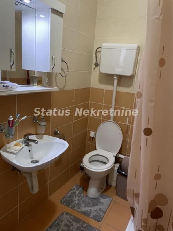 Slika 6 - Grbavica-Uknjižen Jednosoban stan 28 m2-065/385 8880
