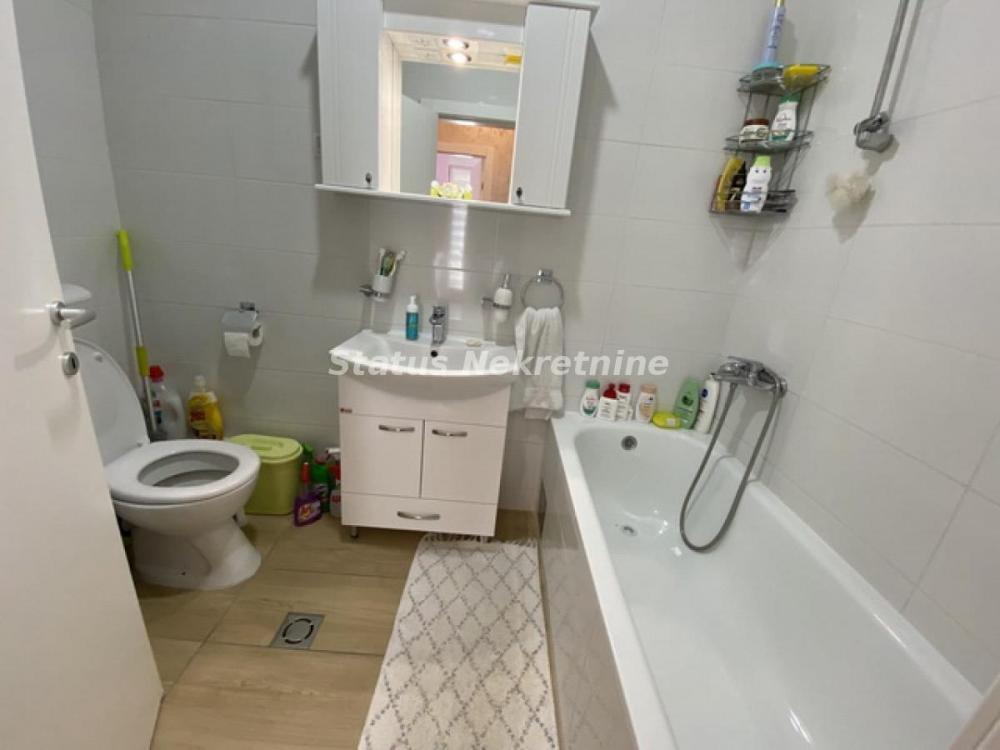 Slika 8 - Južni Telep-Direktna prodaja-Uknjižen Četvorosoban Dupleks 87 m2 u blizini Lazine Gimnazije i Limana-mogućnost kupovine i Garaže 16 m2