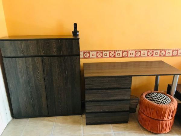 Slika 1 - Kej - jednosoban , salonac - š. 532293