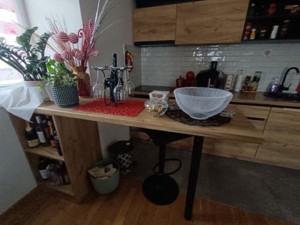 Slika 3 - Dvoiposoban odličan stan!