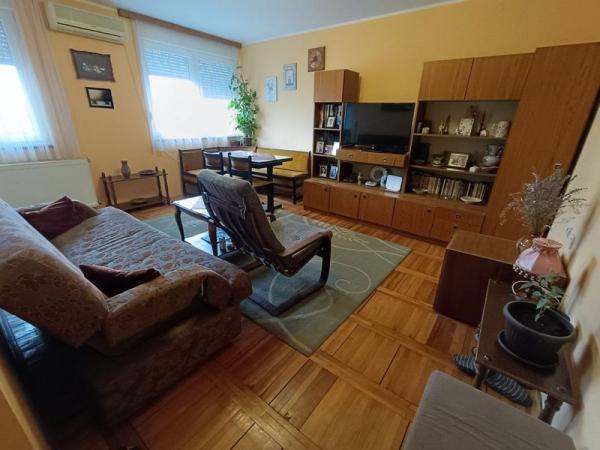 Slika 1 - Dvosoban stan na Limanu 3!