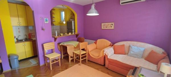 Slika 1 - Dvosoban, 40m2, Bulevar oslobođenja Novi Sad, sa terasom