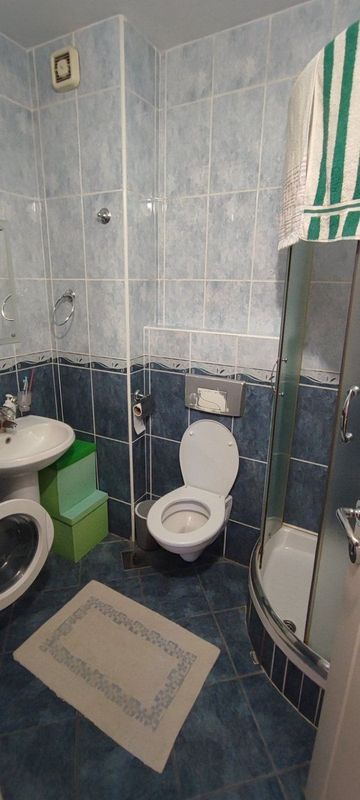 Slika 4 - Dvosoban, 40m2, Bulevar oslobođenja Novi Sad, sa terasom