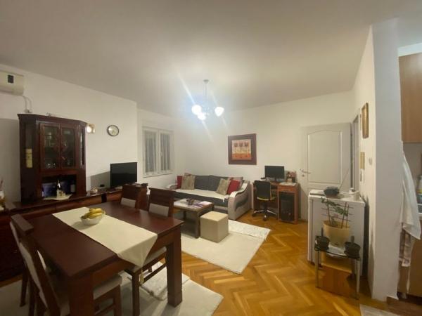 Slika 1 - Odličan dvosoban stan na Staroj Detelinari!