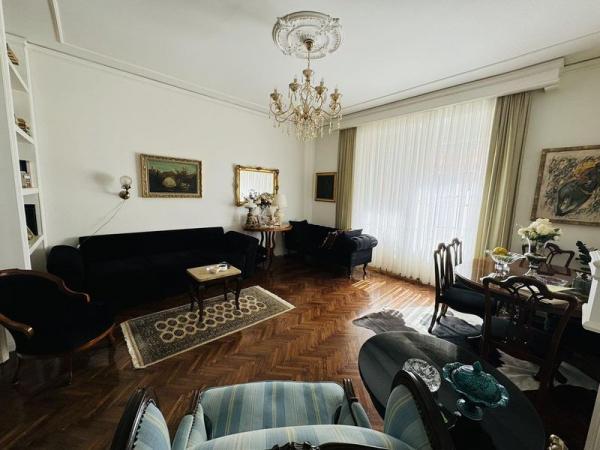 Glavna slika -POSEBNA NEKRETNINA U SAMOM CENTRU NOVOG SADA! **LUX**