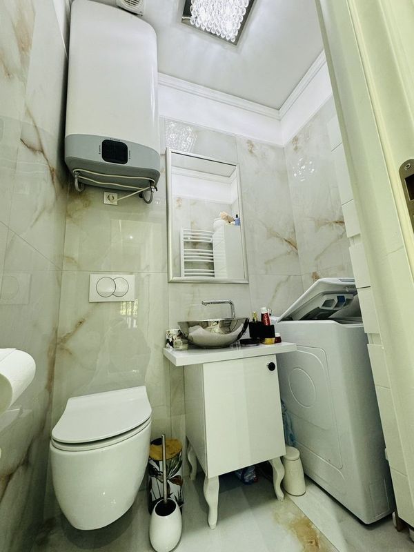 Slika 8 - POSEBNA NEKRETNINA U SAMOM CENTRU NOVOG SADA! **LUX**