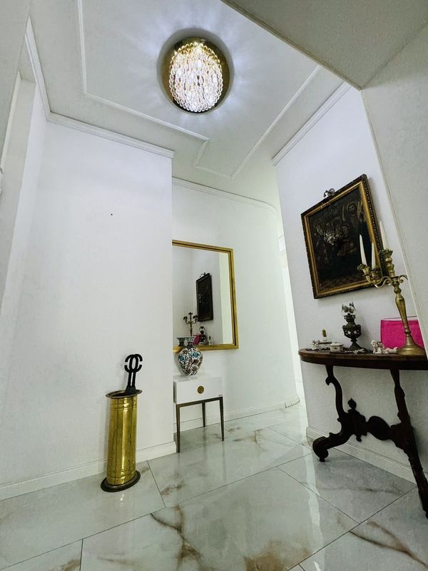 Slika 9 - POSEBNA NEKRETNINA U SAMOM CENTRU NOVOG SADA! **LUX**