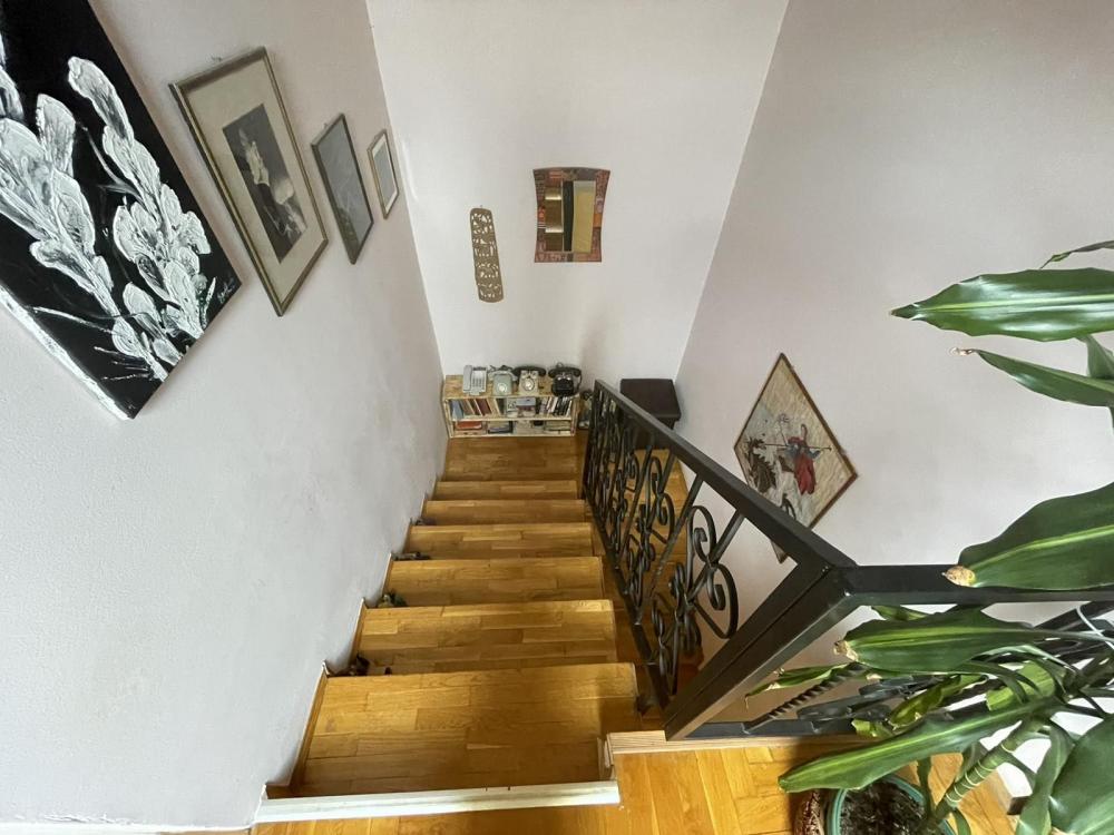 Slika 10 - Prodaje se stan na PODBARI! - Šifra: 518576