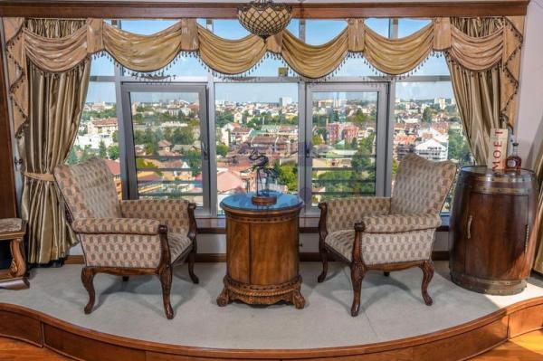 Glavna slika -Lux stan na Bulevaru Evrope! š. 479920