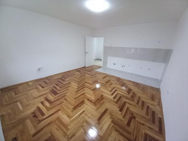 Slika 3 - Dvoiposoban, 53m2