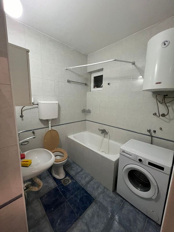 Slika 4 - Dvosoban stan na Grbavici!