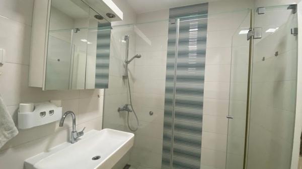 Slika 2 - Šestosoban odličan stan!