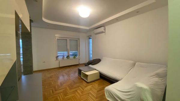 Slika 9 - Šestosoban odličan stan!