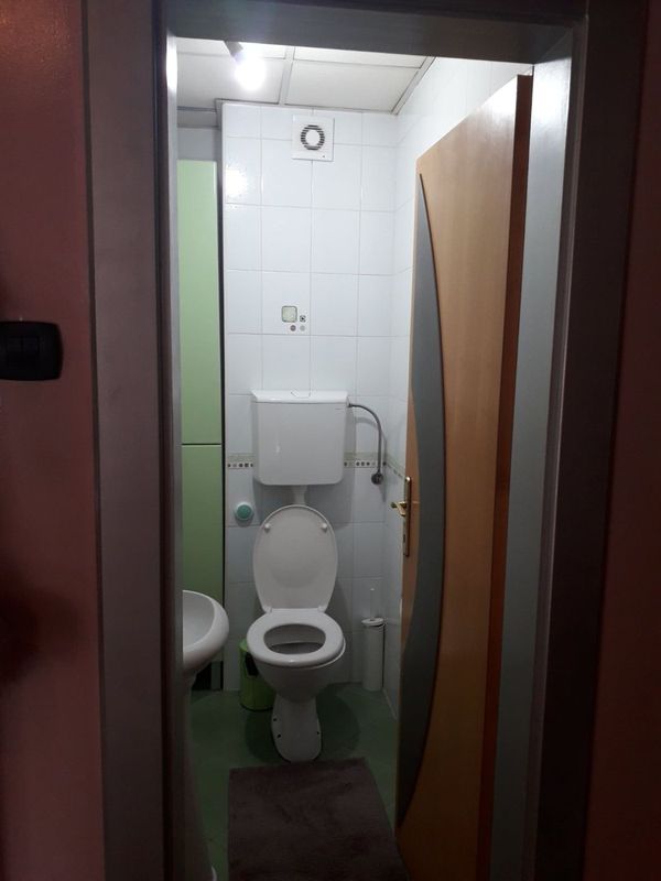 Slika 9 - Detelinara - četvorosoban - š. 496338