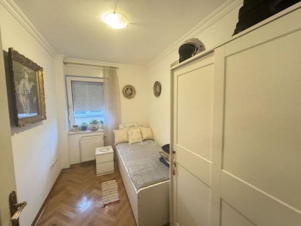 Slika 9 - Trosoban - 70m2 - Podbara ! 