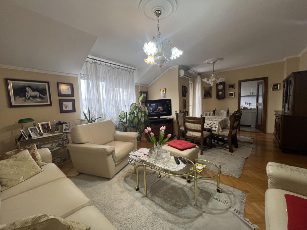 Glavna slika -Odličan troiposoban, Novo Naselje! š. 534673