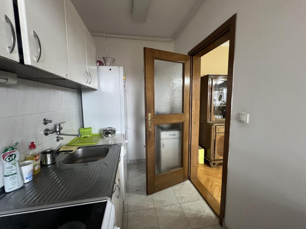 Slika 8 - Odličan troiposoban, Novo Naselje! š. 534673