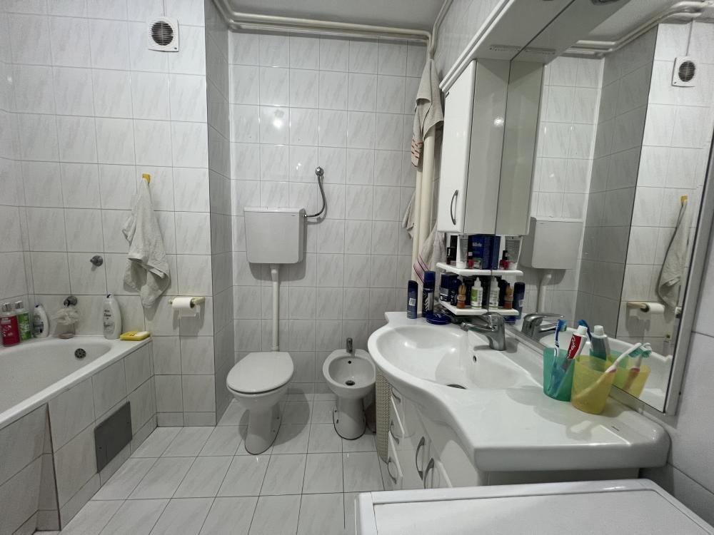 Slika 10 - Odličan troiposoban, Novo Naselje! š. 534673