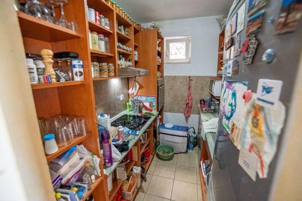 Slika 1 - Odličan troiposoban stan na Grbavici!