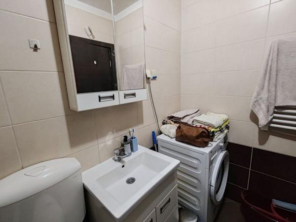 Slika 11 - Dvosoban, 49m2, Novo naselje Novi Sad, ima lift