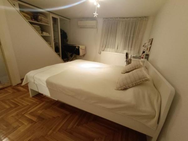 Slika 9 -  Jednoiposoban stan na traženoj lokaciji!