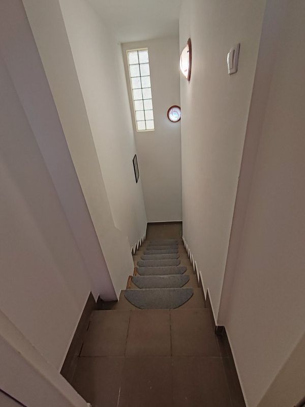 Slika 7 - Lep svetao stan Novo Naselje