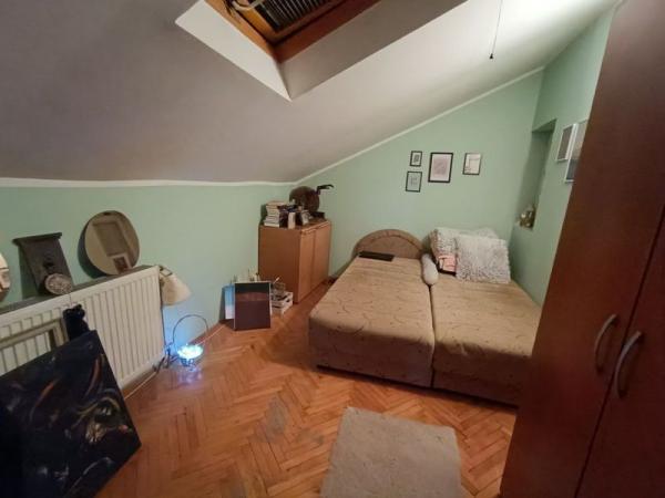 Slika 1 - Povoljan stan na Bulevaru!