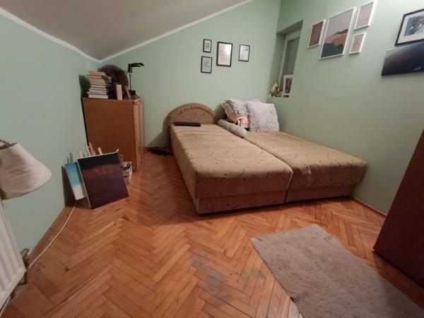 Slika 6 - Povoljan stan na Bulevaru!