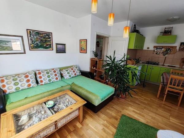 Slika 1 - Stan bez ulaganja ,mirna lokacija