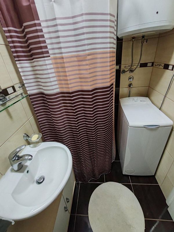 Slika 9 - Stan bez ulaganja ,mirna lokacija