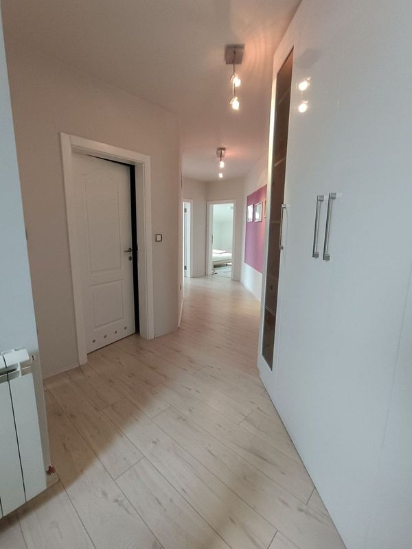 Slika 7 - Fantastičan stan u mirnom kraju