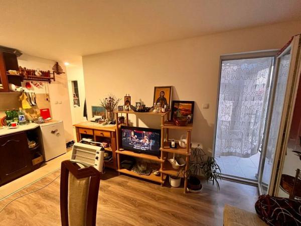 Slika 1 - Dvoiposoban, 39m2, Adice Novi Sad