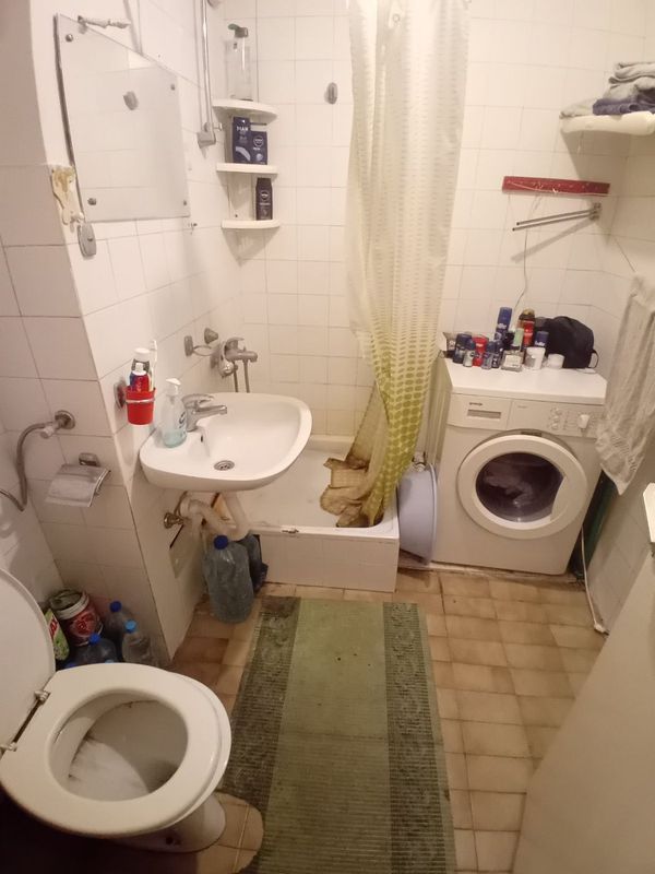 Slika 1 - Namešten stan na Novom Naselju. Jednosoban.