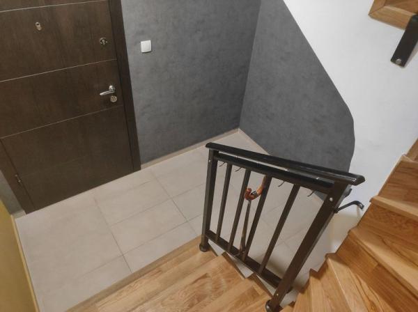 Slika 2 - Stan je fantastičan, nov i useljiv