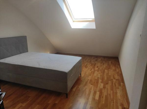 Slika 5 - Stan je fantastičan, nov i useljiv