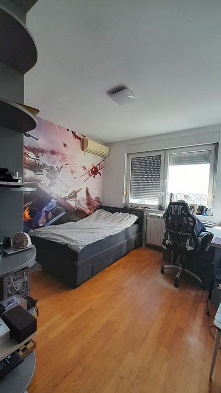 Slika 9 - Petosoban stan na Bulevaru Evrope!