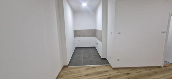 Slika 0 - Prodaja stana, Petrovaradinska tvrdjava Novi Sad